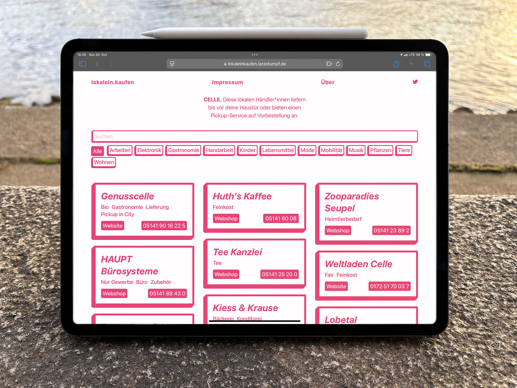 Tablet version of the grid with three columns